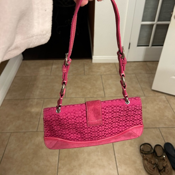 Coach Y2K SoHo Pink Baguette Bag Slim 10”x 6” - Picture 12 of 12
